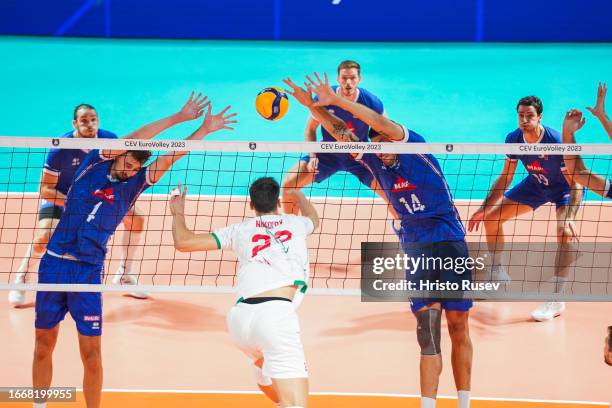 Bulgaria Men's National Volleyball Team match and podium photo 2